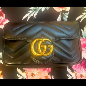 GG Marmont matelassé leather super mini bag